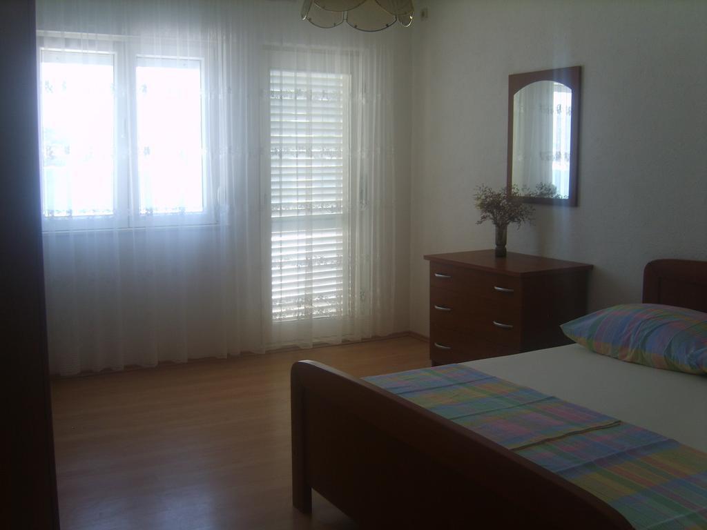 Apartments Iva Alla تروغير الغرفة الصورة