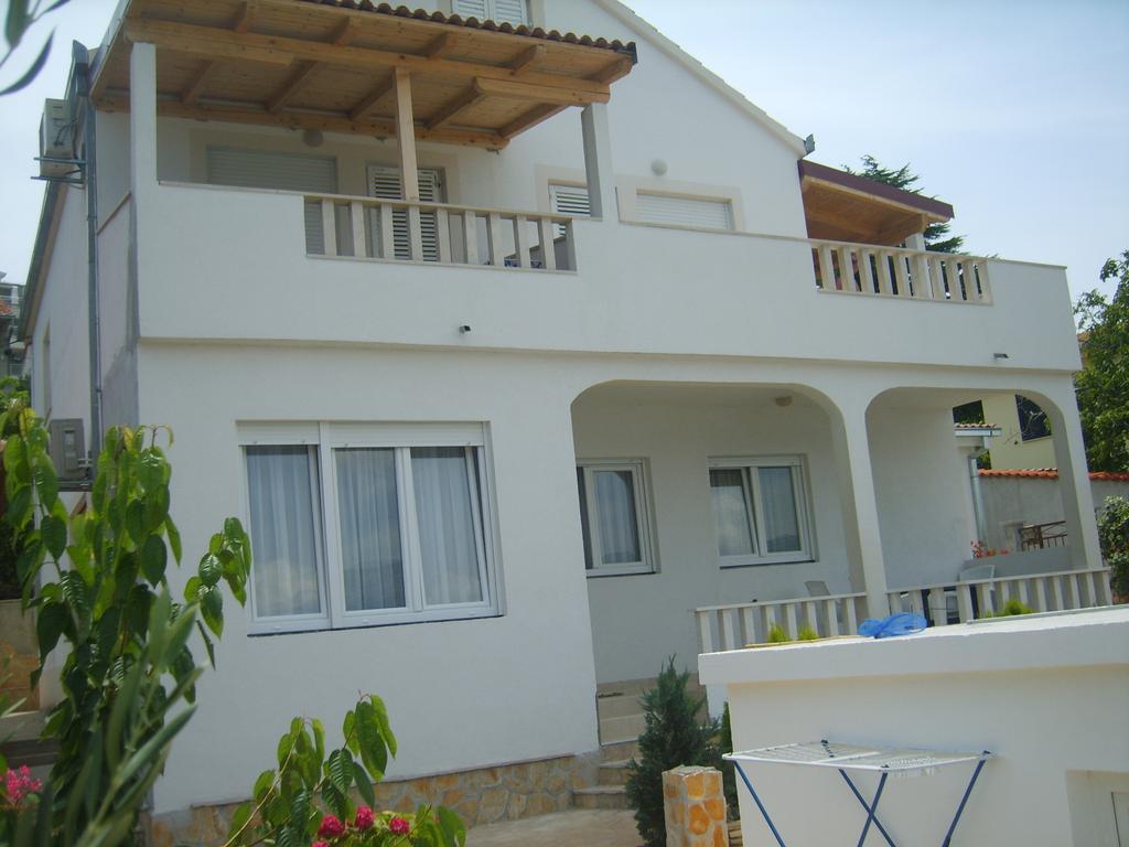 Apartments Iva Alla تروغير المظهر الخارجي الصورة