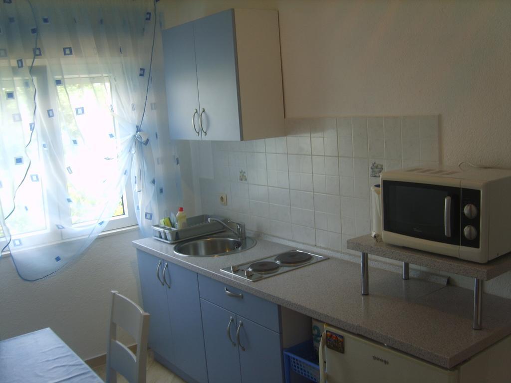 Apartments Iva Alla تروغير الغرفة الصورة