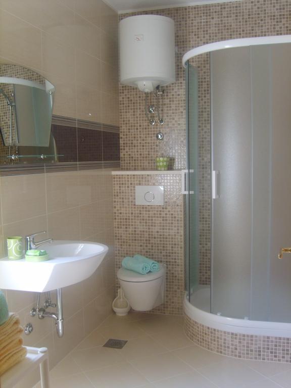 Apartments Iva Alla تروغير الغرفة الصورة